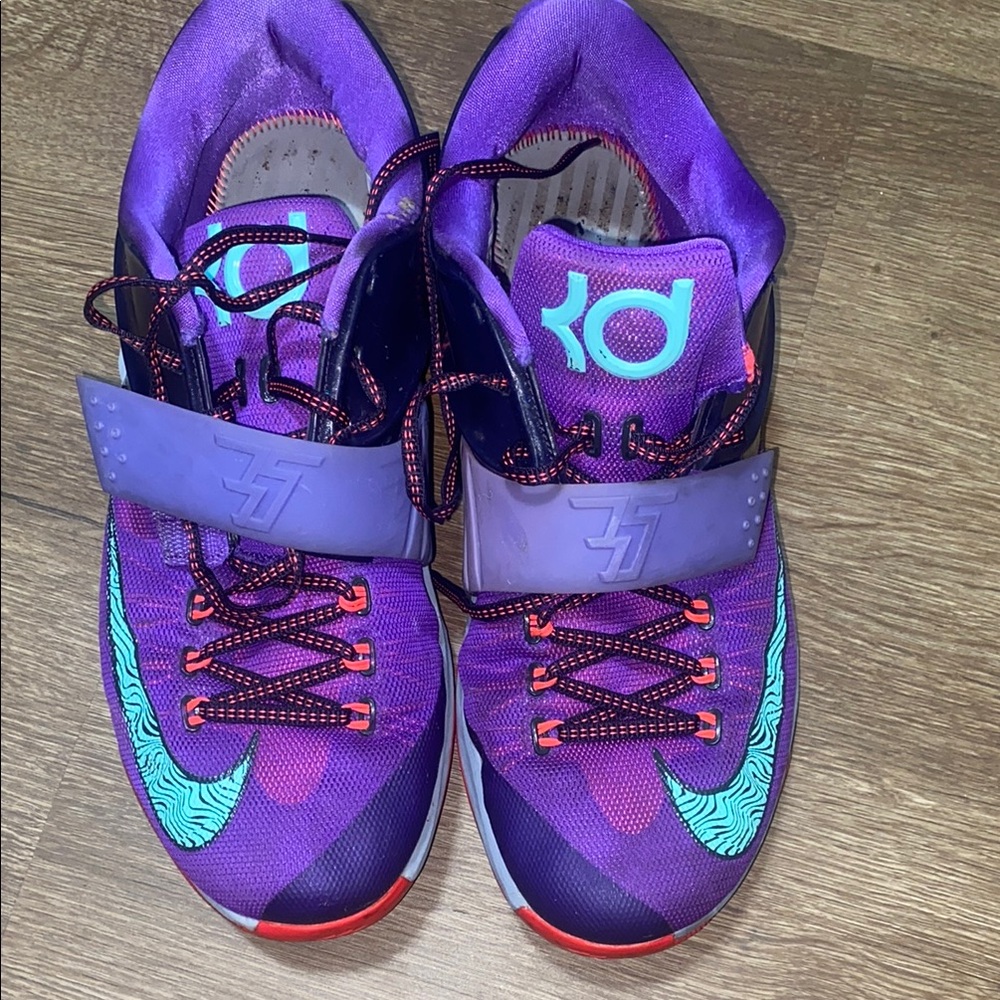 Nike Purple and Teal Sneakers